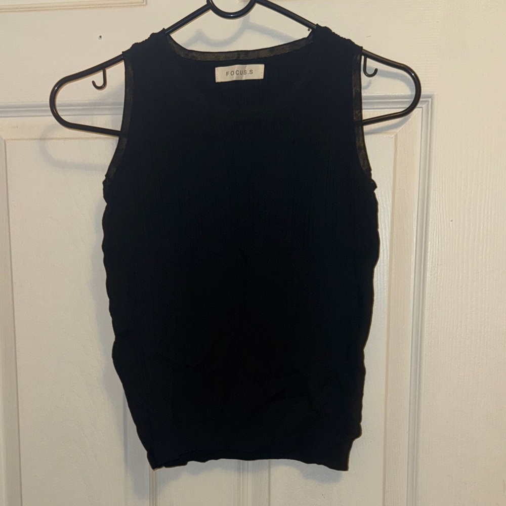 Black Sleeveless Top